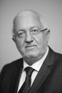 Dr. Jakob Schillinger, Senior Consultant